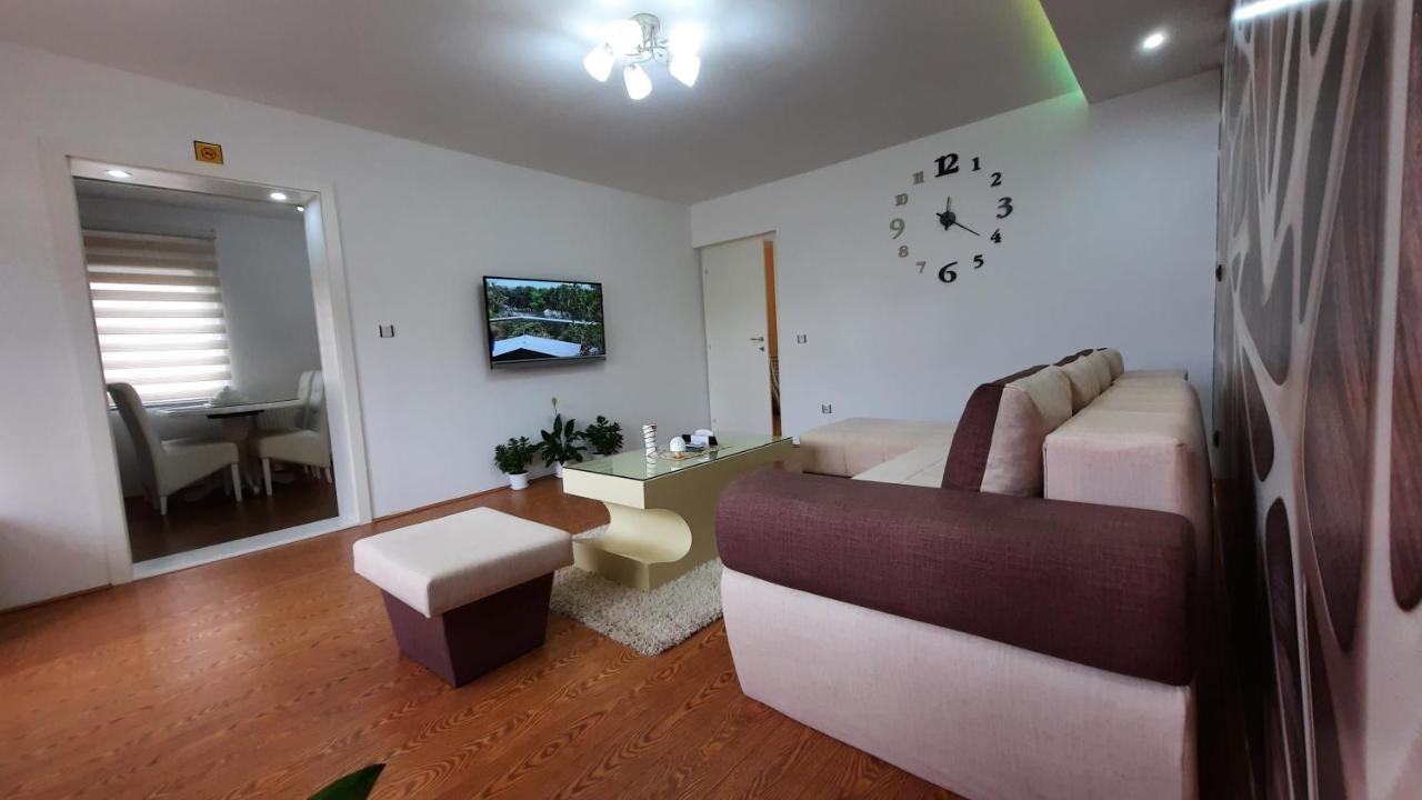 Appartement Exclusive à Paraćin Extérieur photo
