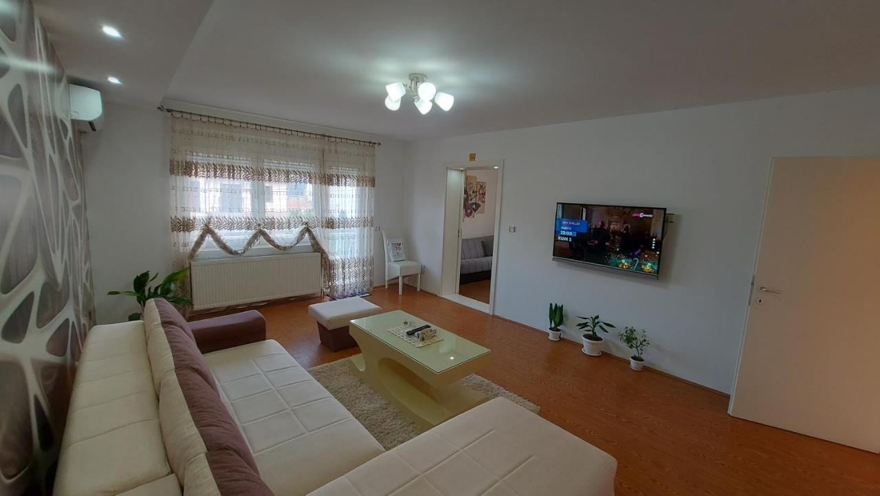Appartement Exclusive à Paraćin Extérieur photo