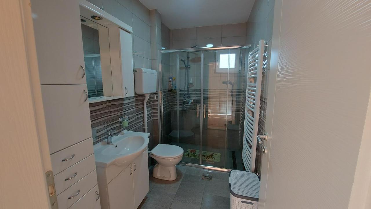 Appartement Exclusive à Paraćin Extérieur photo