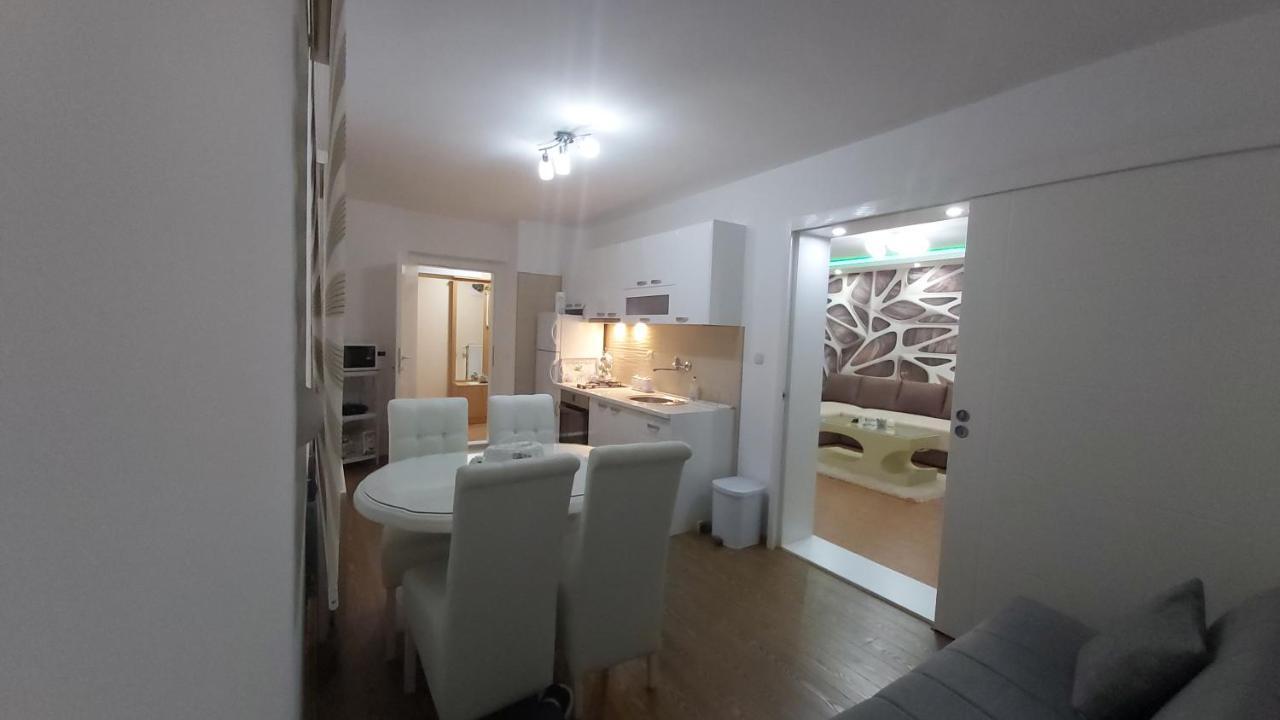 Appartement Exclusive à Paraćin Extérieur photo